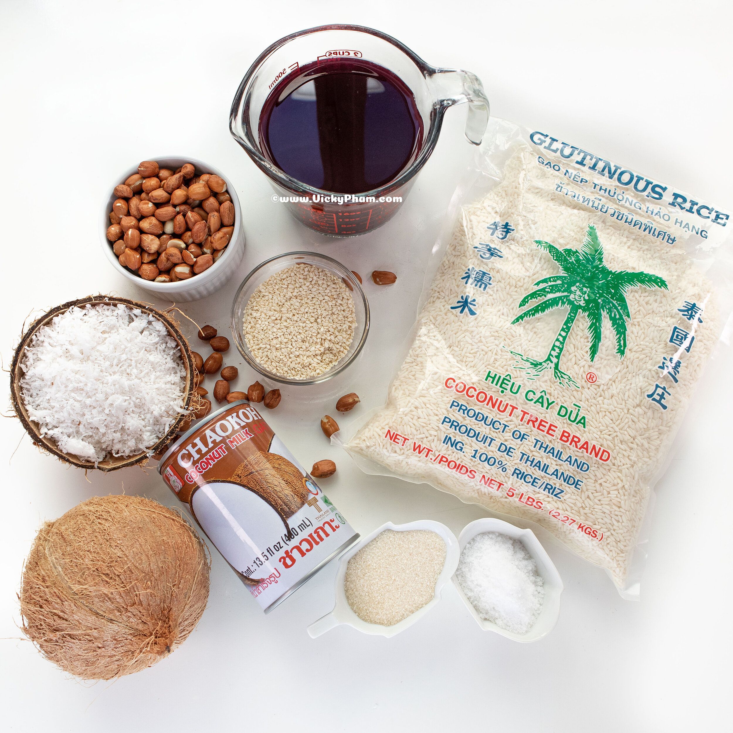 Ingredients for Vietnamese Sweet Coconut Purple (Xôi Lá Cẩm)