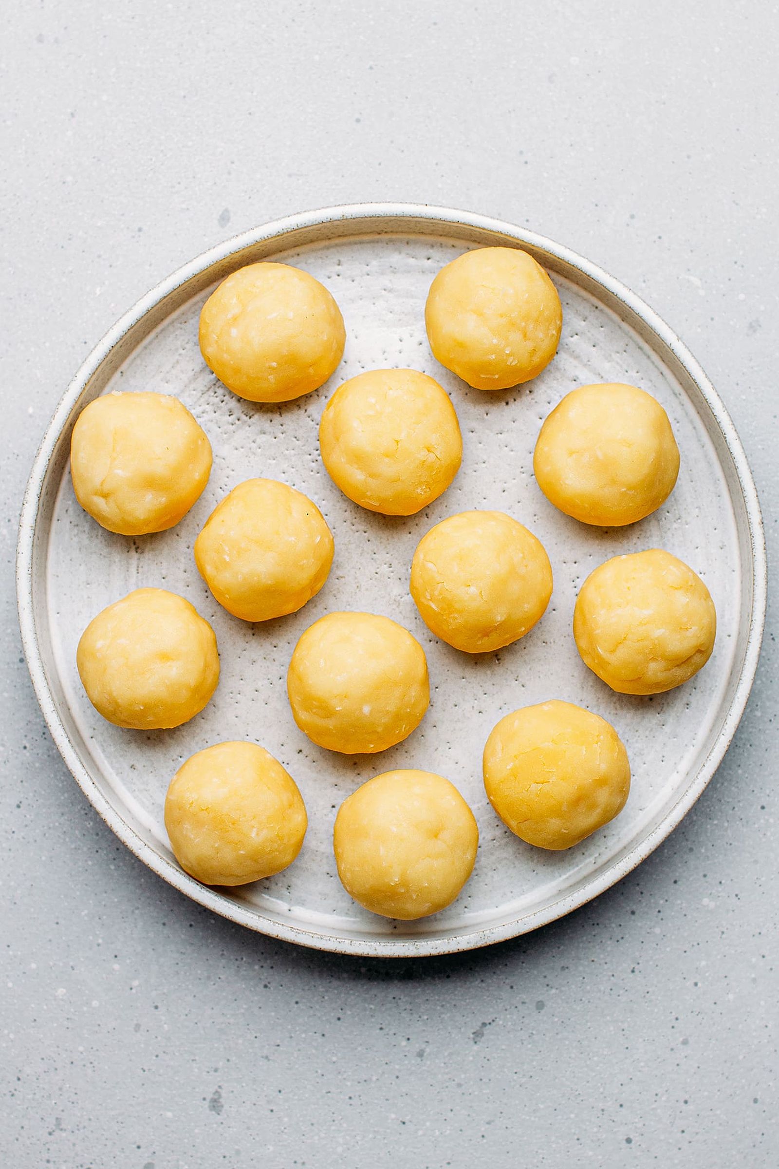 Mung bean paste balls on a plate