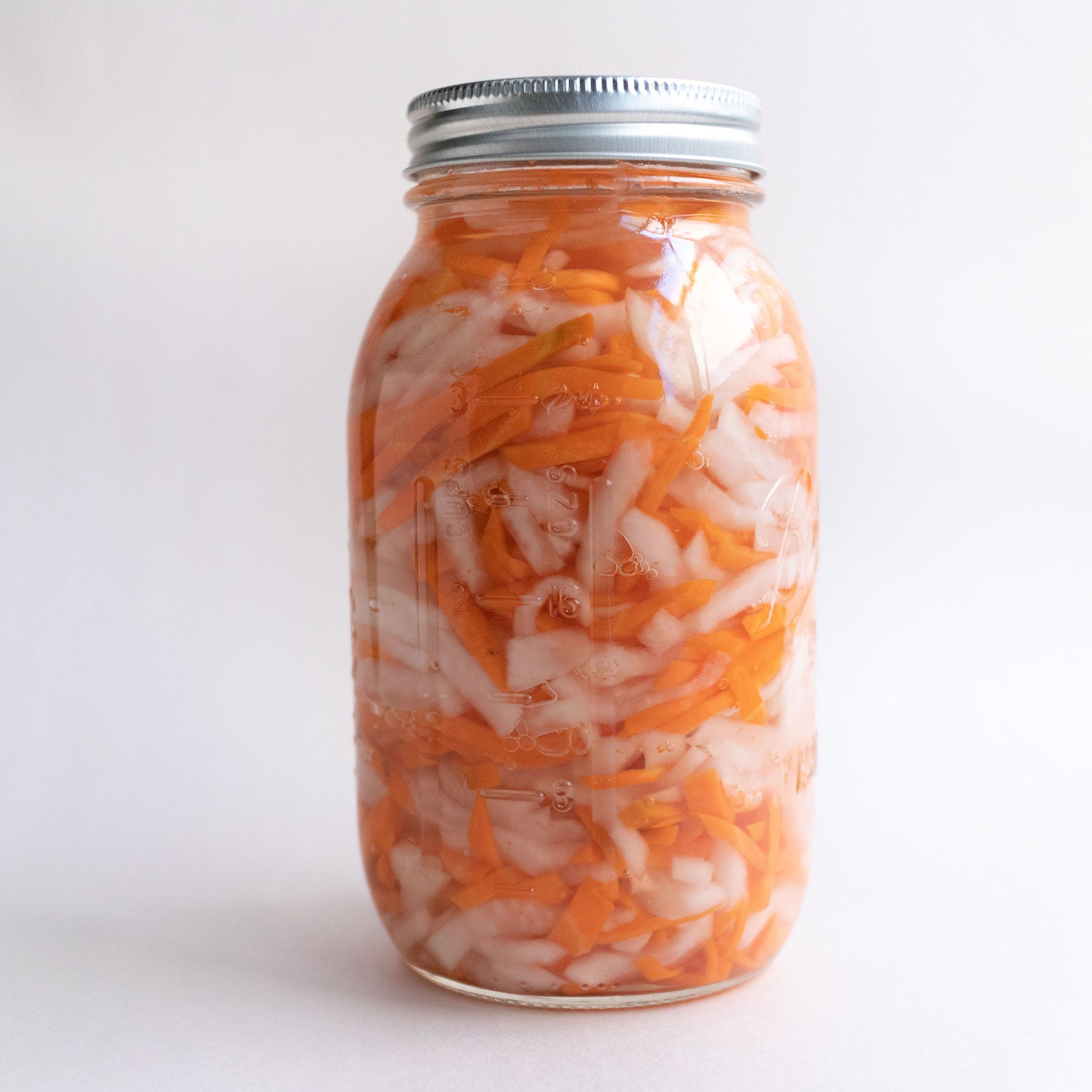 Vietnamese pickled daikon and carrots for Bánh Mì